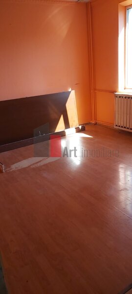 Aparatorii Patriei, Spiru Haret, vanzare apartament 3 camere